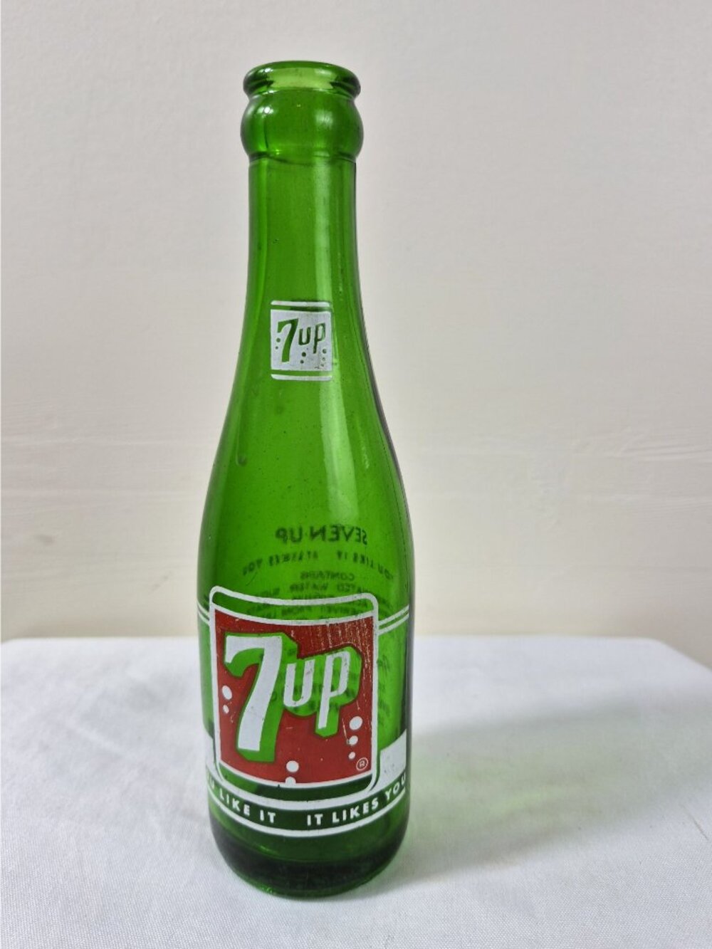 Vintage 7Up Green ACL Glass Soda Bottle 7 Fl. Oz. Greenville S.C. Embossed Base